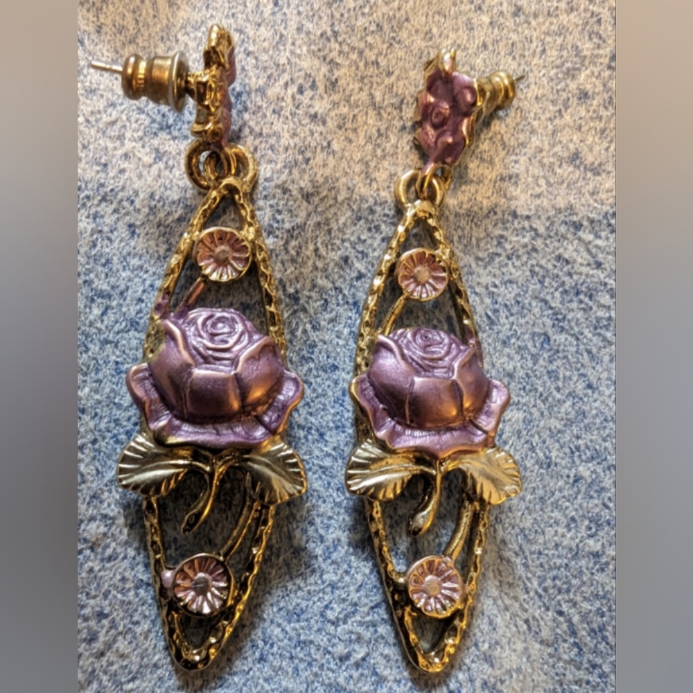 Earings
